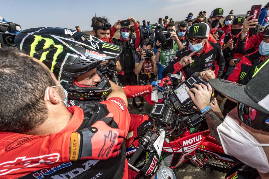 Tackling the toughest rally on earth - an inside look at Honda’s Dakar victory