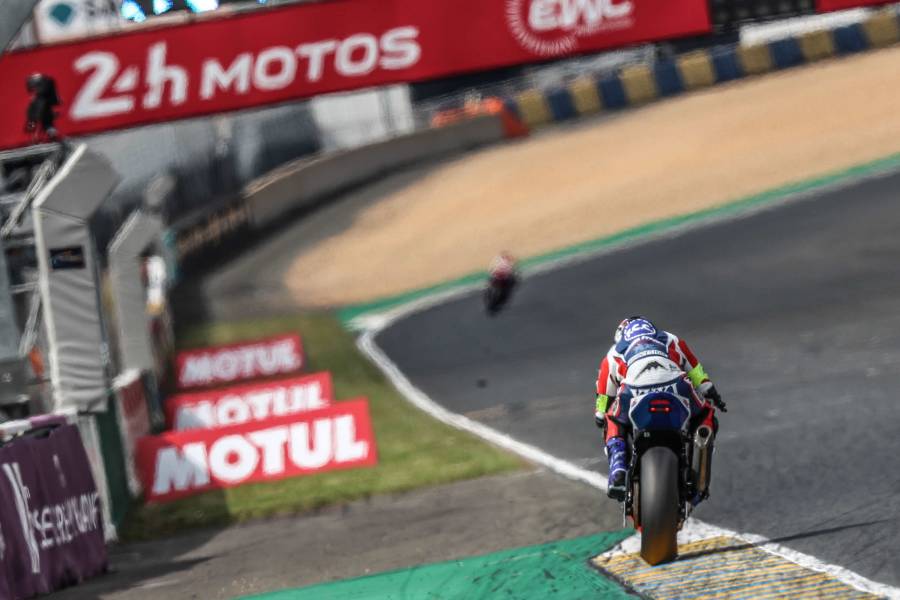 F.C.C. TSR Honda France qualifies in sixth, RAC41 Chromeburner third in class for the start of the 24h Motos at Le Mans