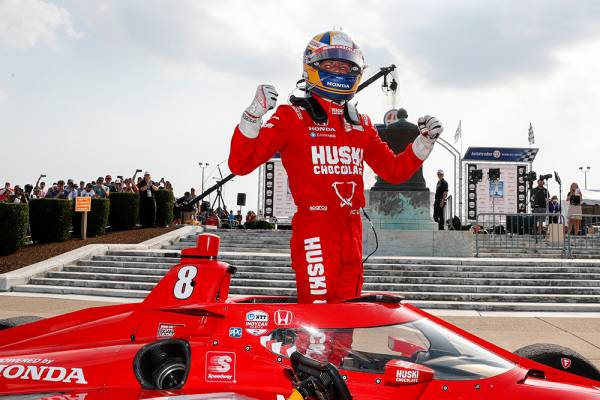 デトロイトのダブルヘッダー1戦目でマーカス・エリクソンがキャリア初優勝