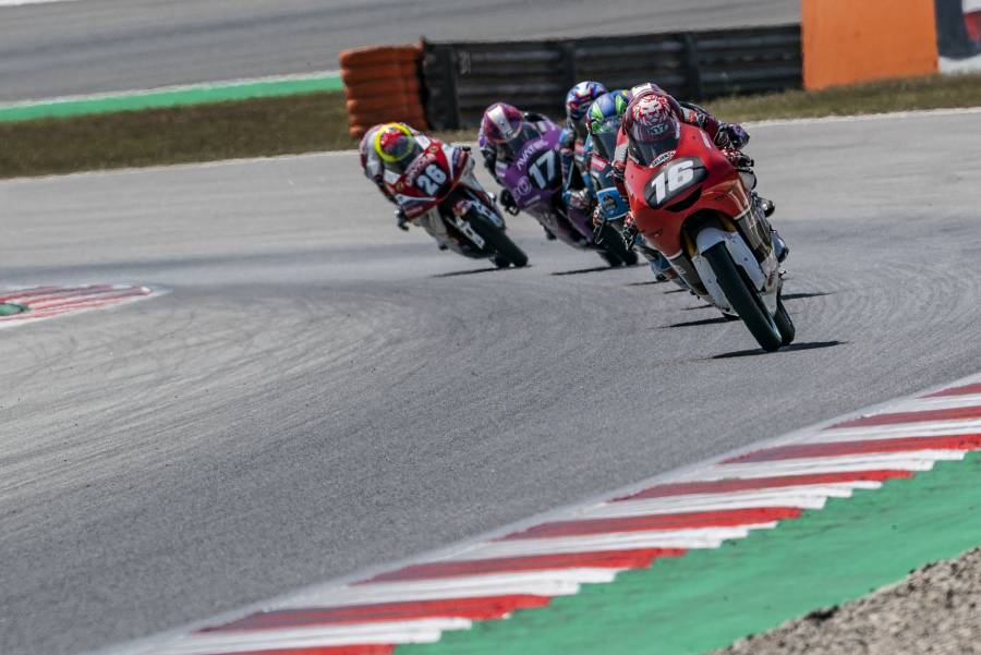 Mario Suryo Aji Fights For Victory In Barcelona