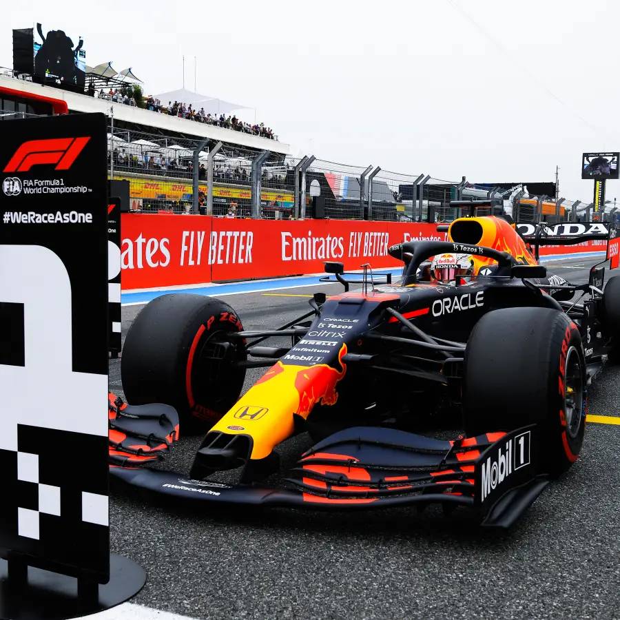 フェルスタッペンが開幕戦以来のポールポジションを獲得