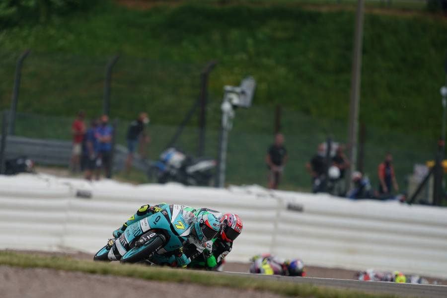 Foggia On Podium, Izdihar In The Points