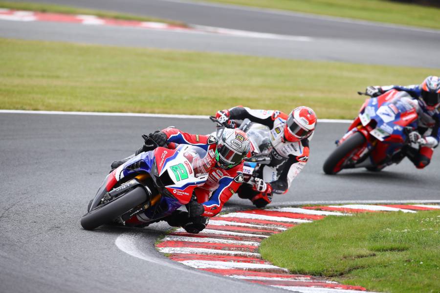 A weekend of positives despite challenges at Oulton Park