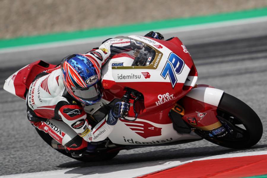 小椋が初日8番手