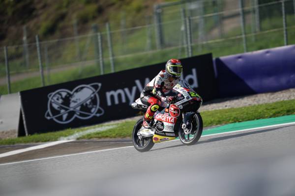 Honda’s Suzuki And Alcoba On Moto3 Front Row