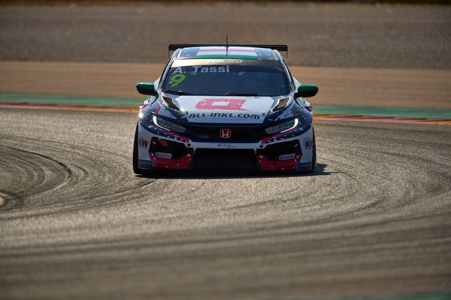 Civic Type R TCR racers Hungary to get back on track