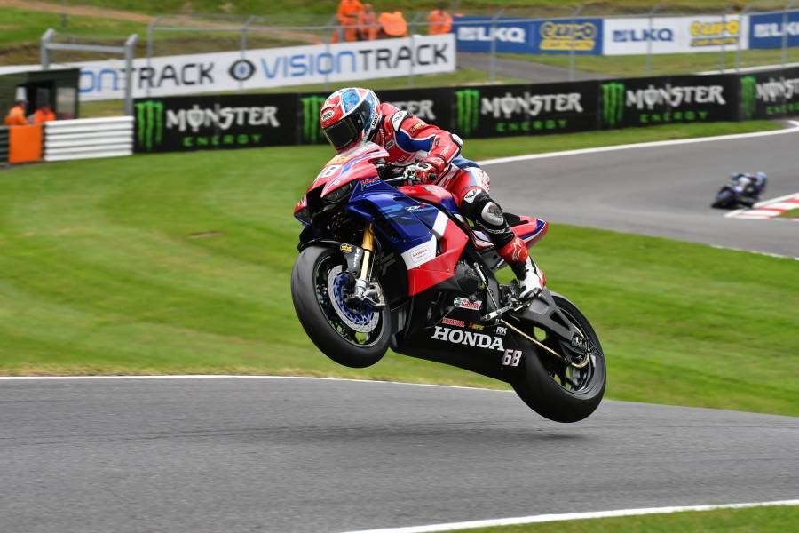 Pole Positions all round for Honda Racing UK
