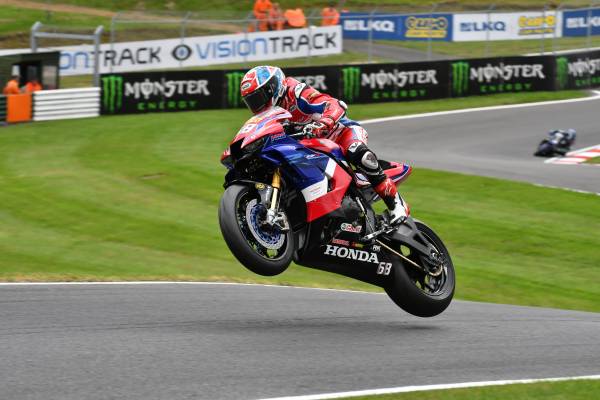 Pole Positions all round for Honda Racing UK