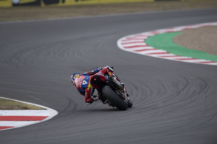 Bautista wraps up a solid Magny-Cours weekend in sixth and seventh place