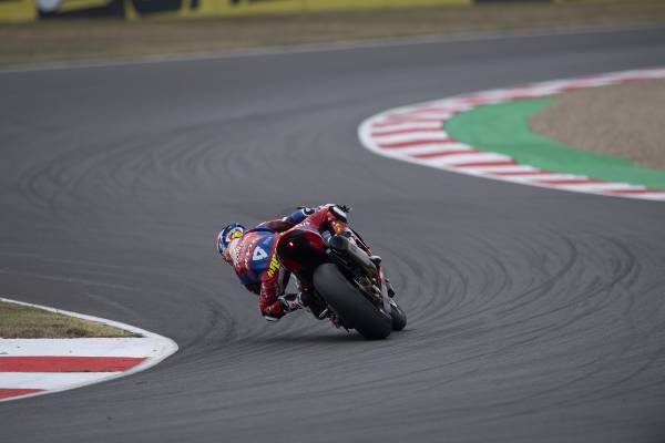 Bautista wraps up a solid Magny-Cours weekend in sixth and seventh place