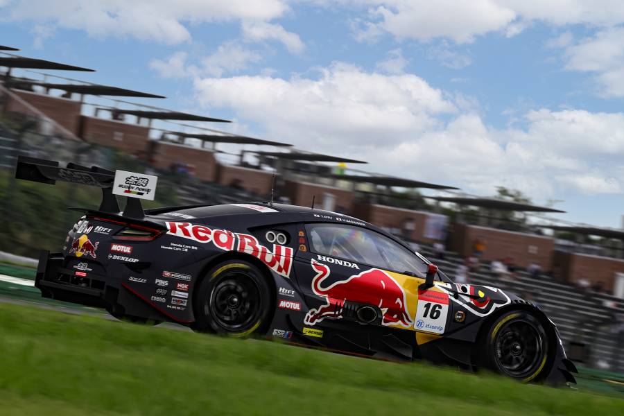 #16 Red Bull MOTUL MUGEN NSX-GT