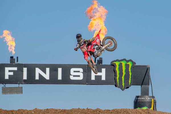 ガイザーが今季5勝目を挙げポイントリードを拡大