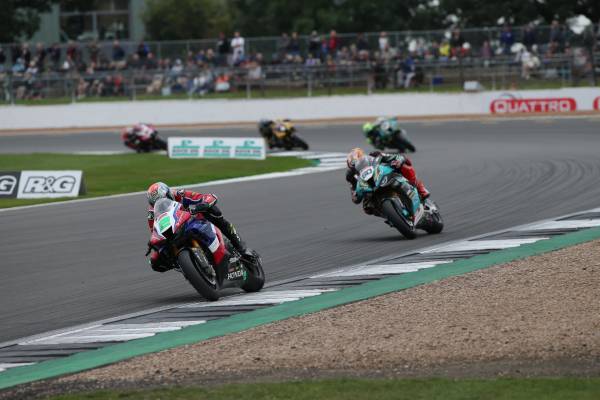 Glenn Irwin and Honda Racing UK secure Showdown spot