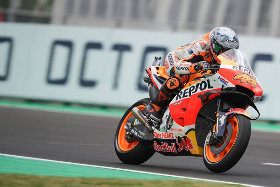 不安定な天候とコンディションの中でポル・エスパルガロが6番手