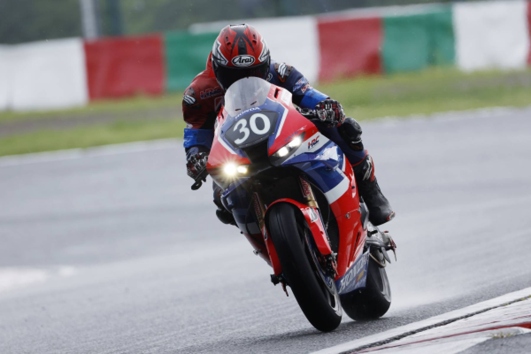 Team HRC with 日本郵便がトップで鈴鹿8耐テストを終える