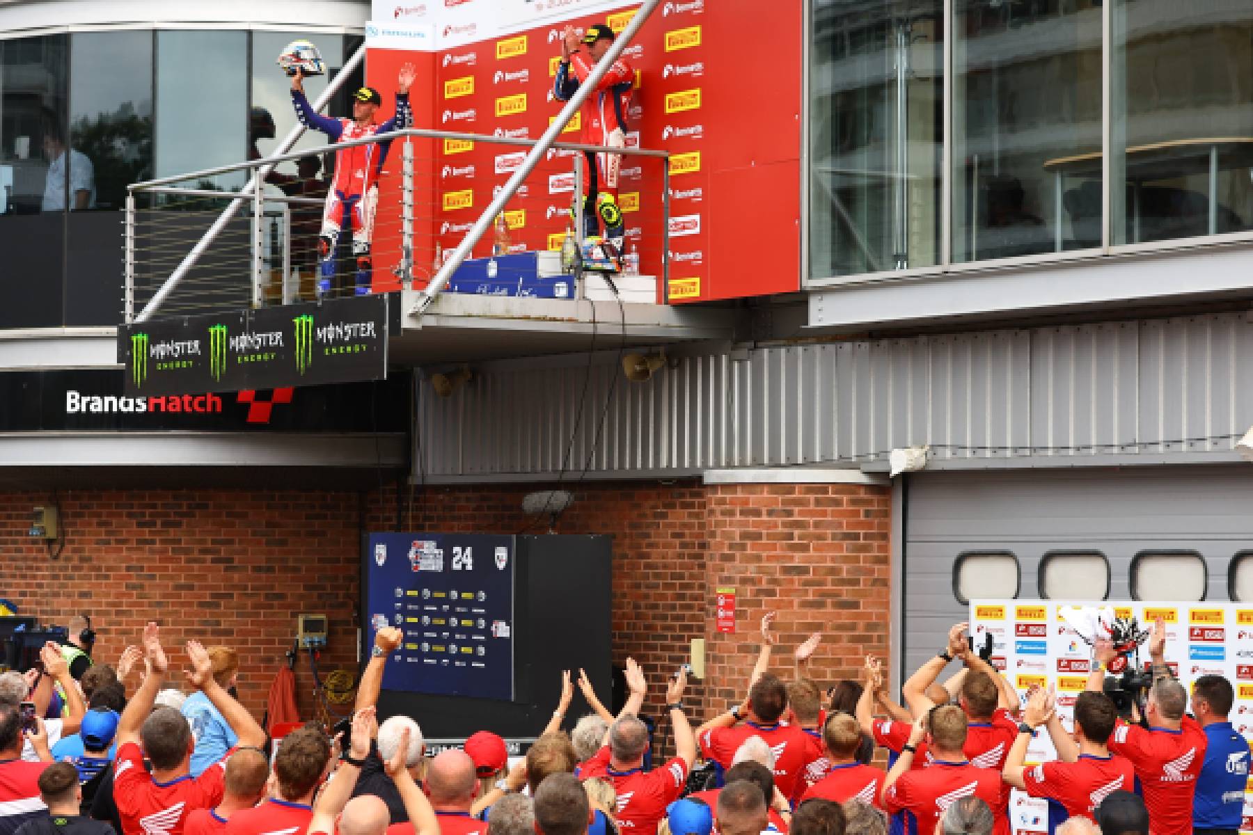 A one, two, three across Supersport and Superbike for Honda Racing UK