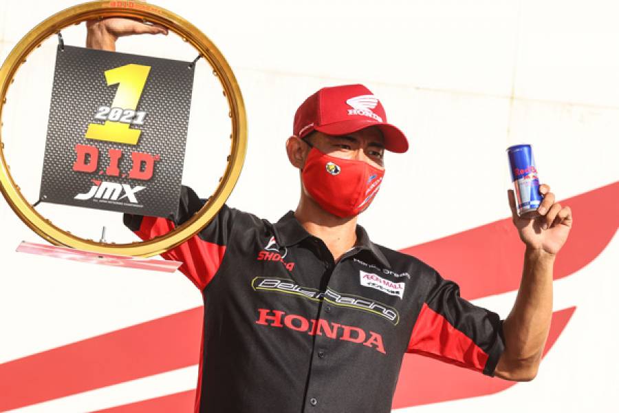 山本鯨がHondaのホームコースで圧巻の両ヒート優勝を達成!