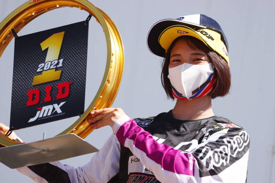 久保まながHondaでの初優勝、小野彩葉が2位表彰台!