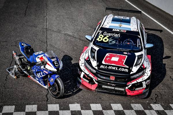 FIREBLADEとCIVIC TCRの邂逅 - #Powered By Honda