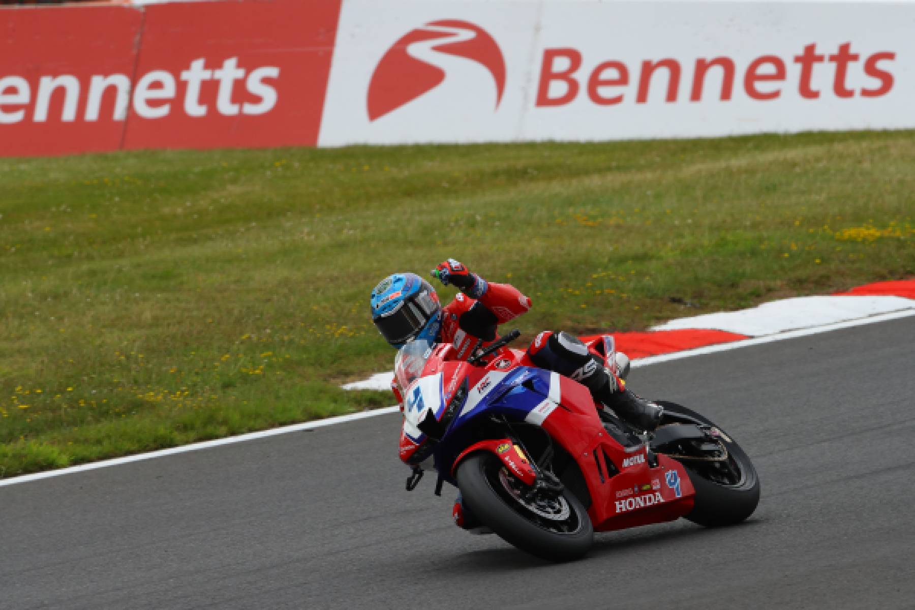 Kennedy does the double as Bridewell retakes the championship lead
