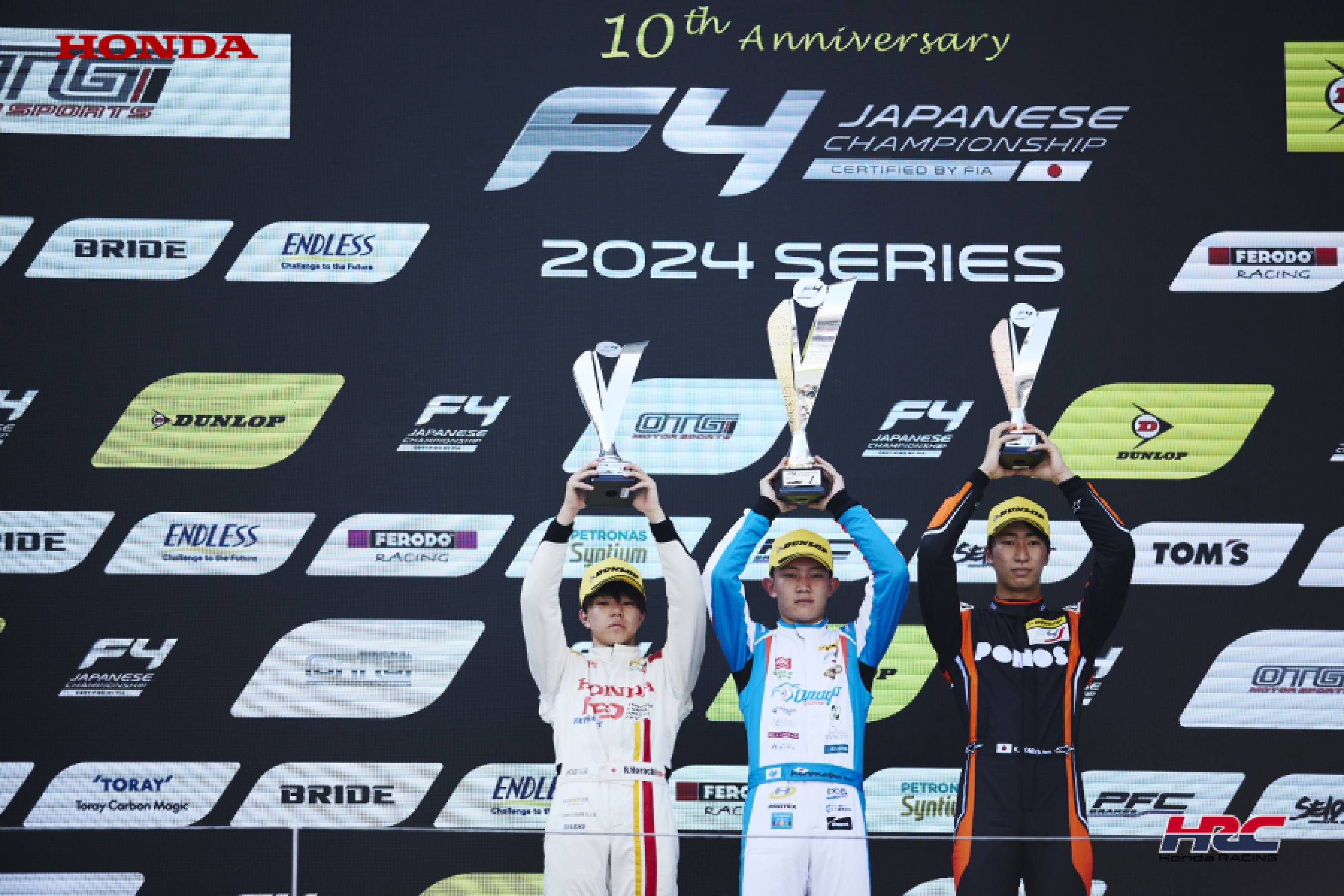 Horachi takes P2 and moves up to the top of the ranking