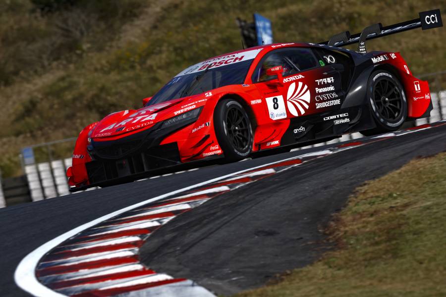 ARTA NSX-GTが2位以下に大差をつけて今季初勝利