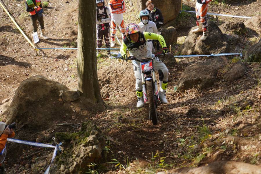 小野貴史が2位表彰台、村田慎示は4位となる