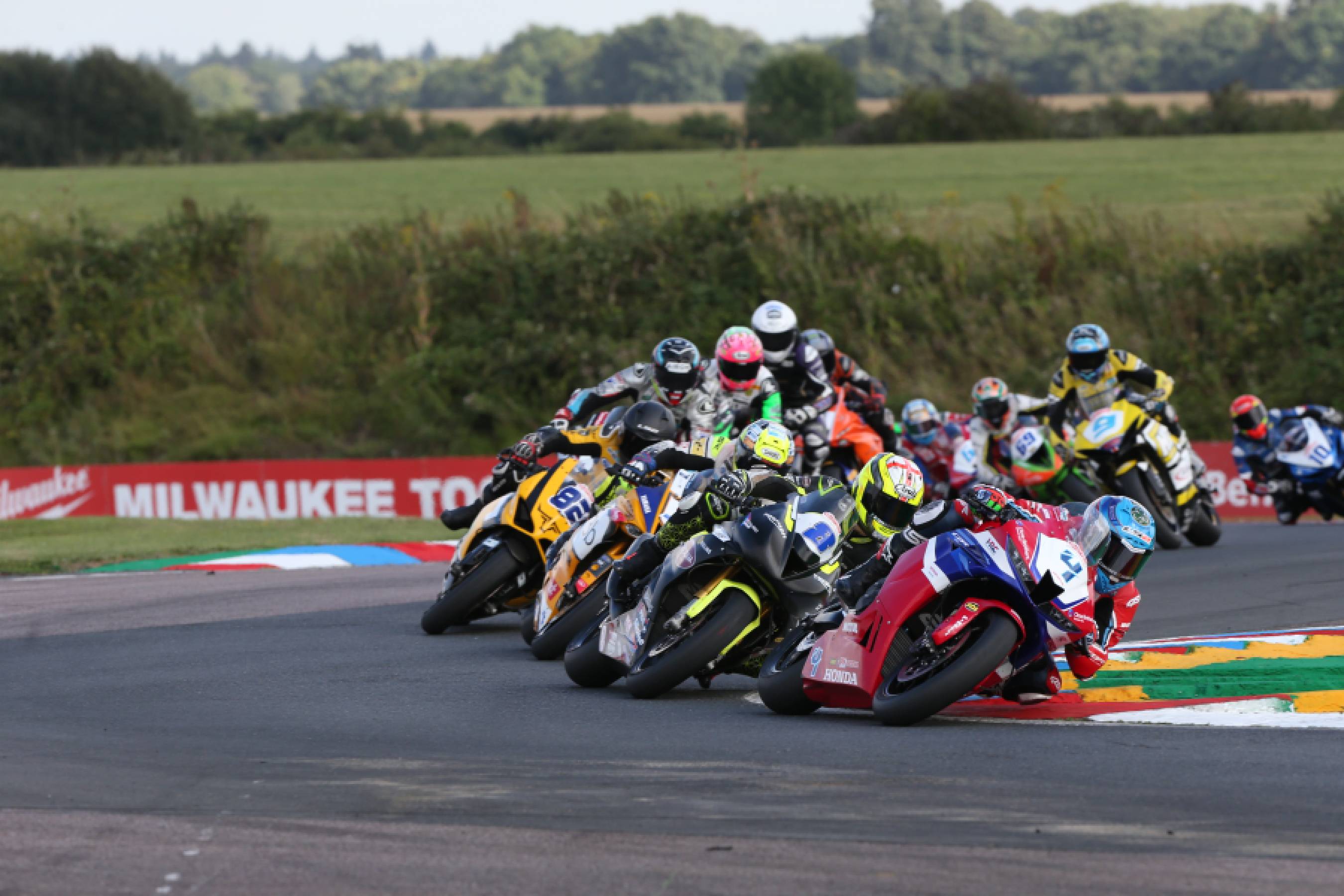 Bridewell bags a fourth and Kennedy takes the championship lead