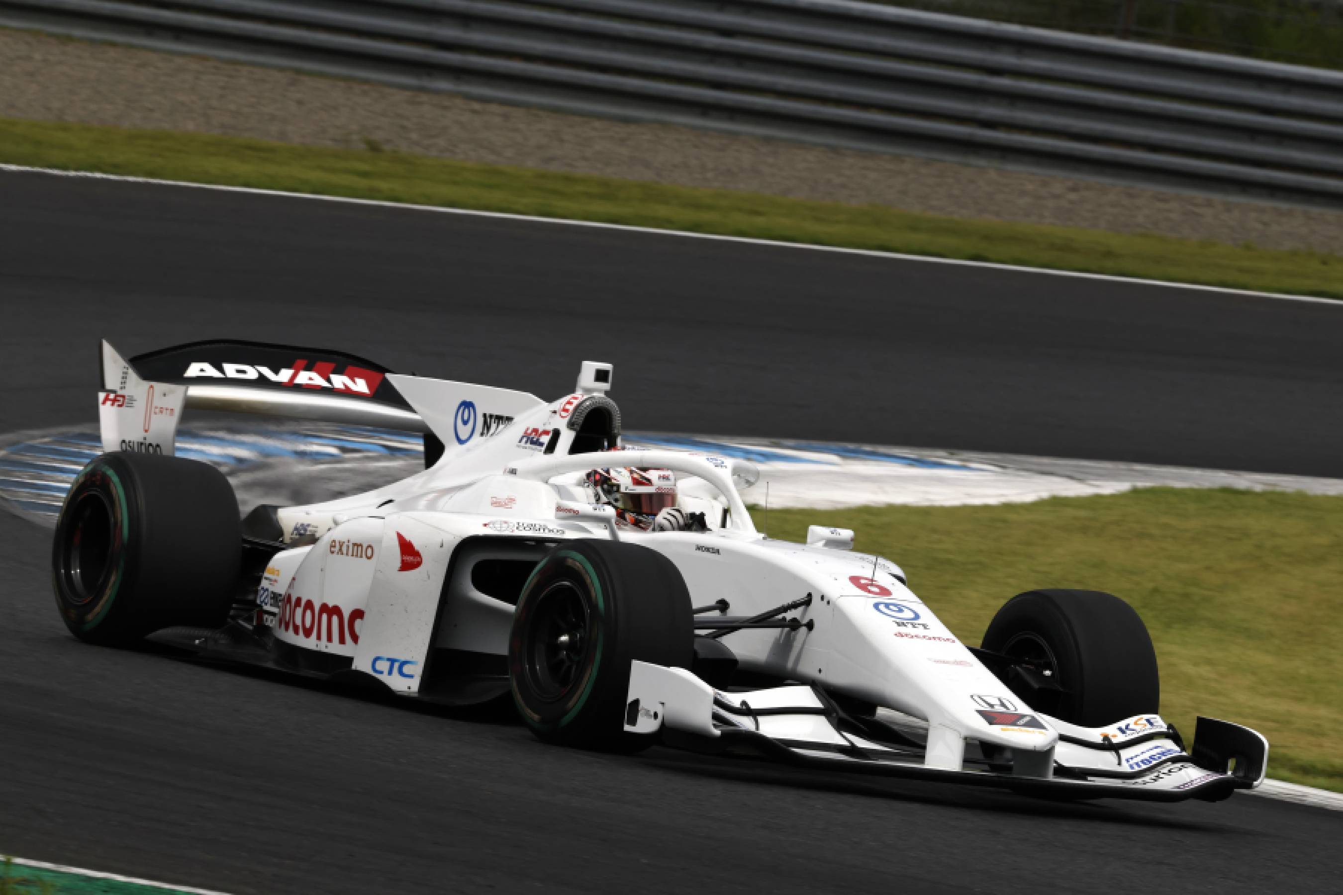 Ohta finishes P2 in Qualifying