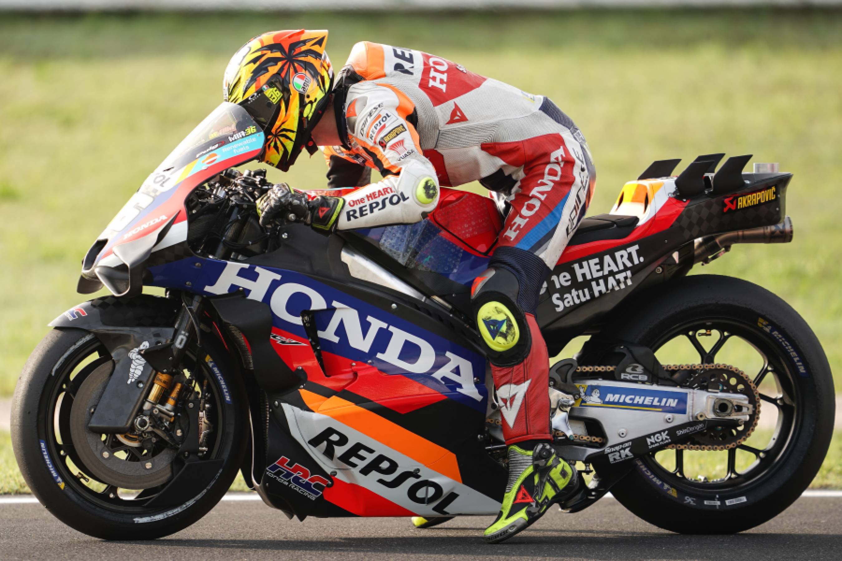 Magical Mandalika calls to the Repsol Honda Team