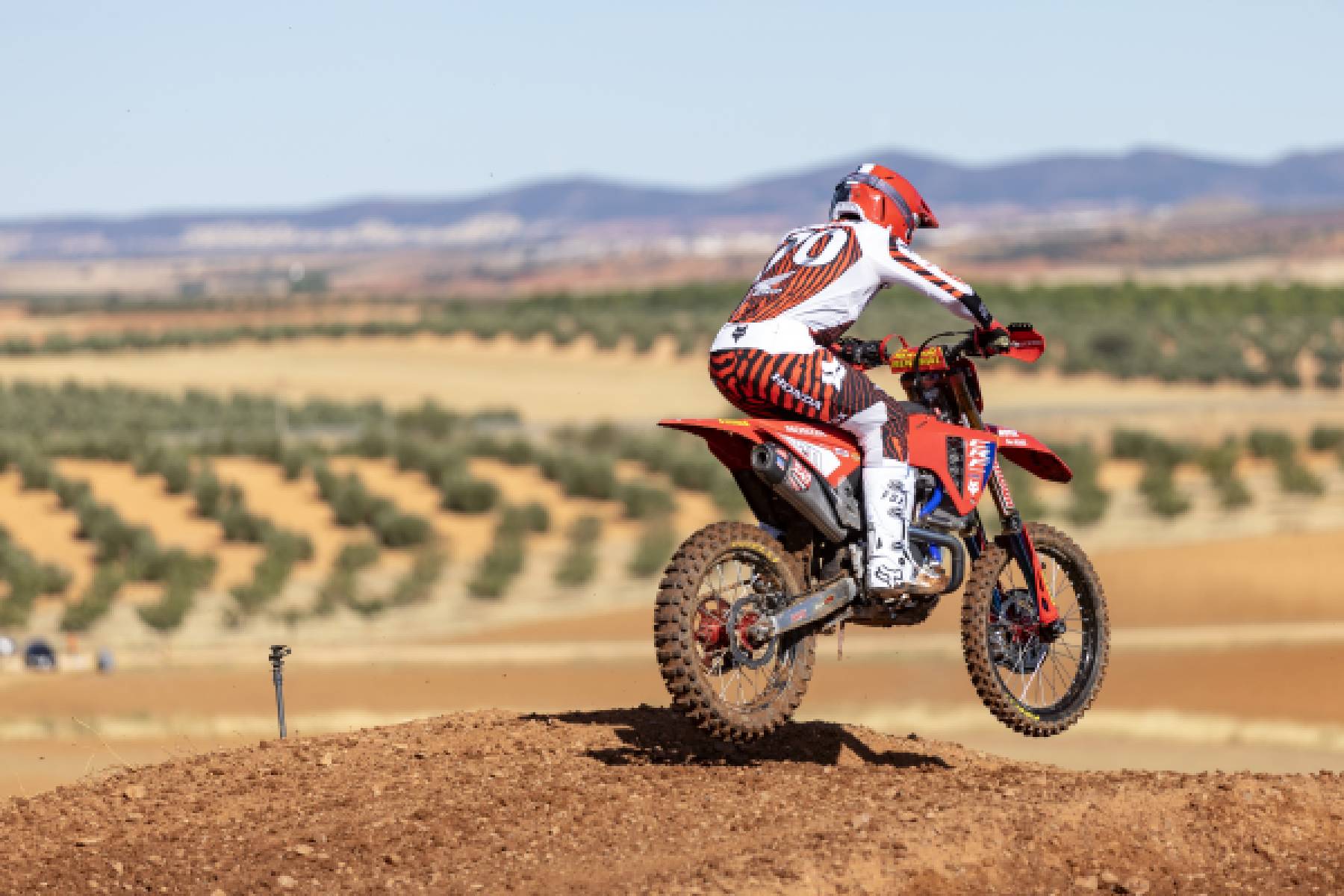 Gajser gets third in Castilla La Mancha quali... | Honda.Racing