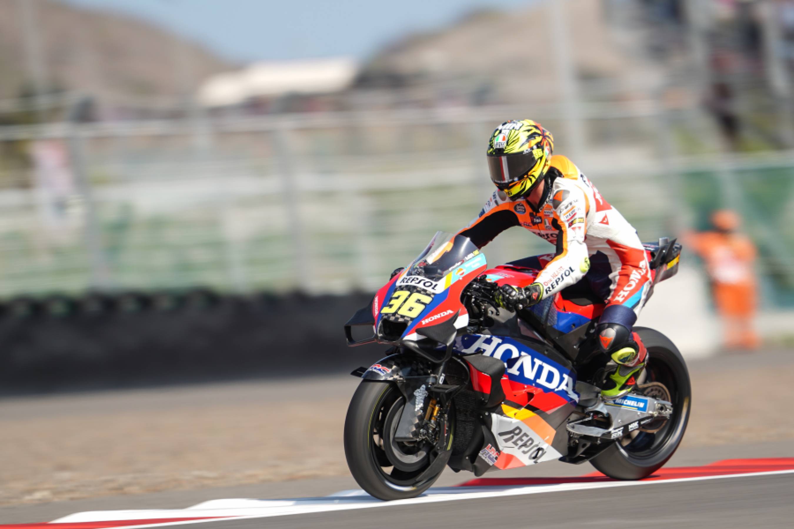 Luckless in Lombok – Double DNF for Repsol Honda Team