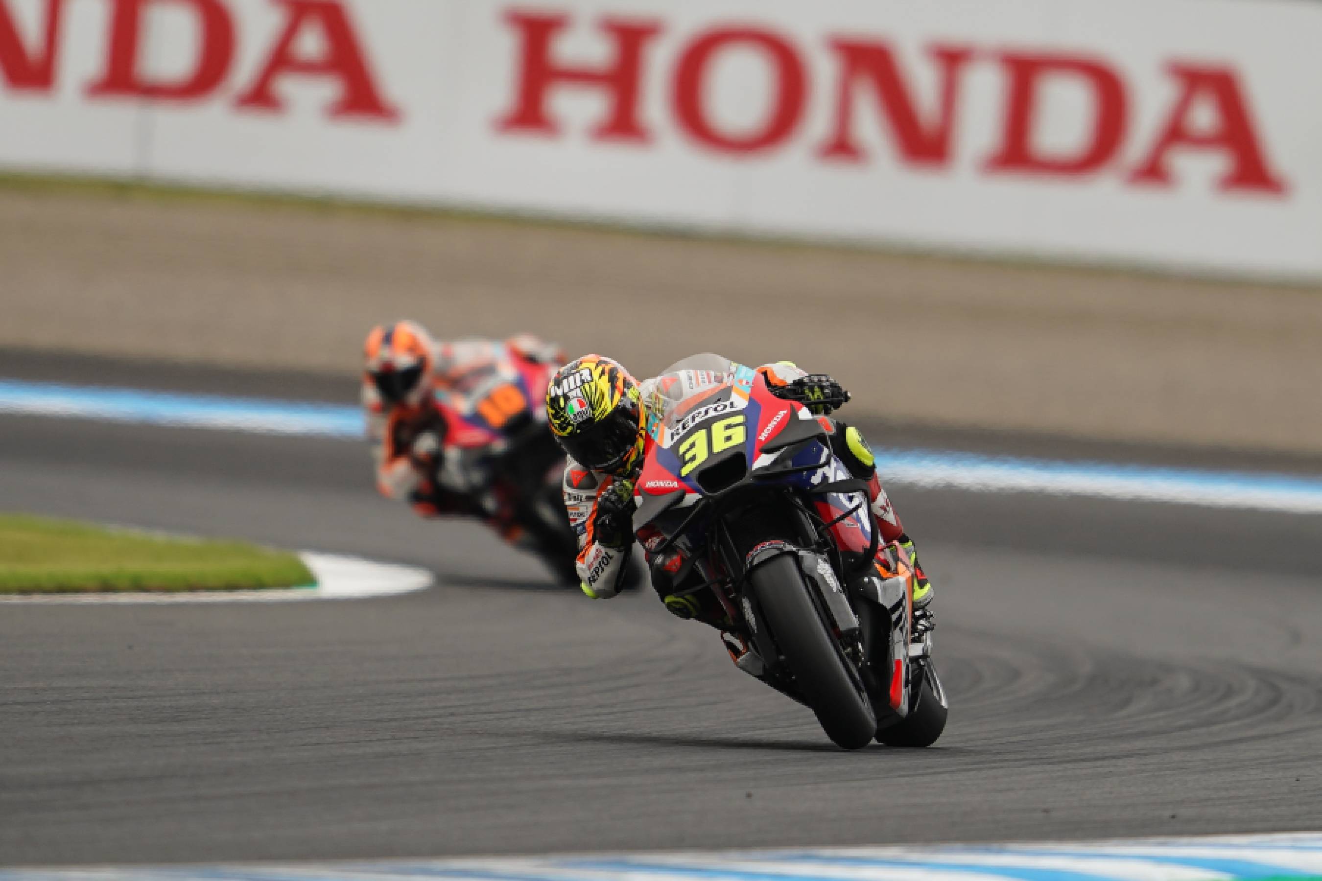 Small margins the difference in Motegi for Repsol Honda Team