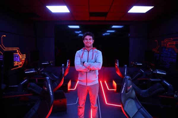 Sergio Perez Signs For Red Bull Racing In 2021