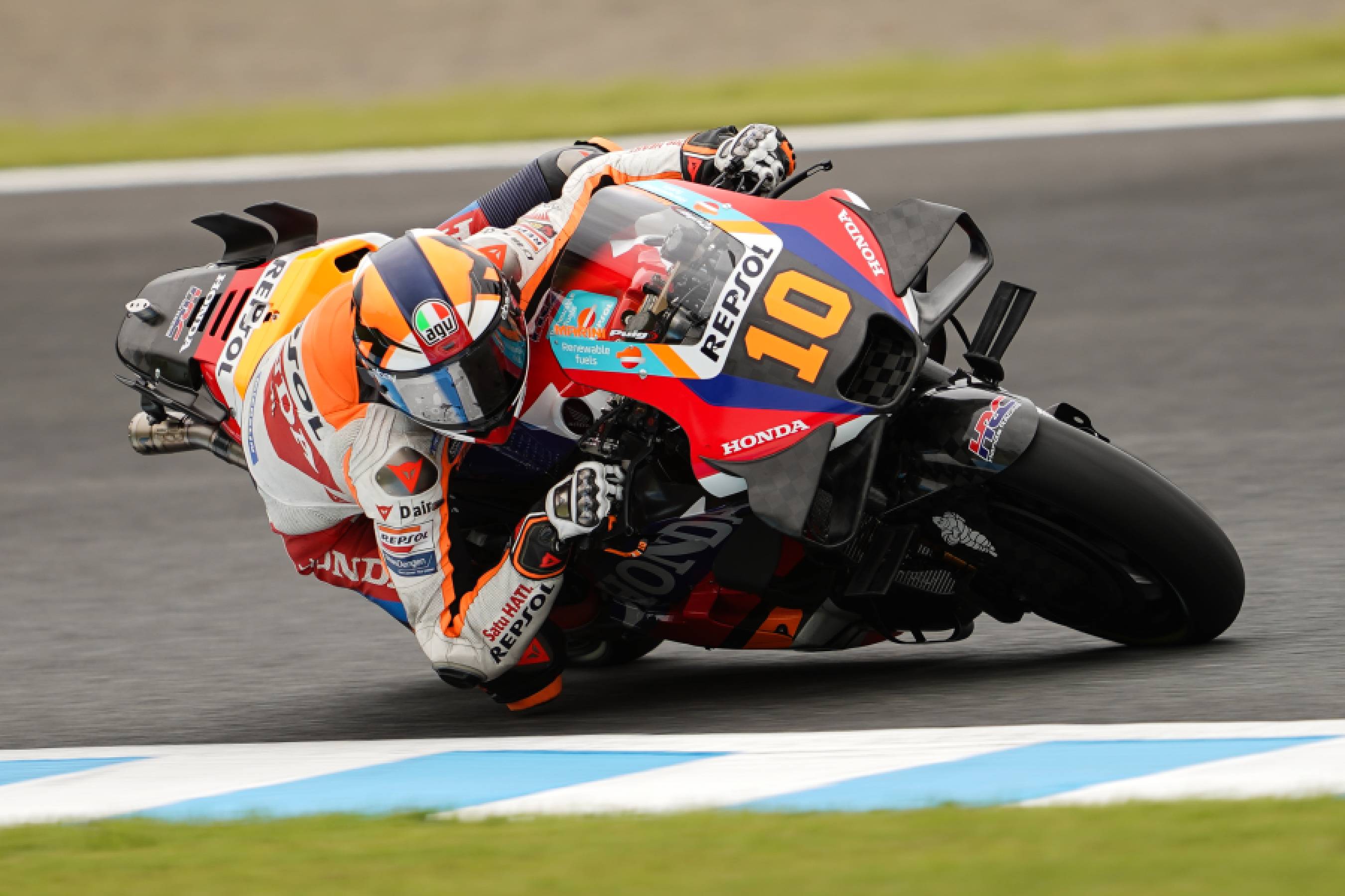 Day of progress for the Repsol Honda Team in Japan