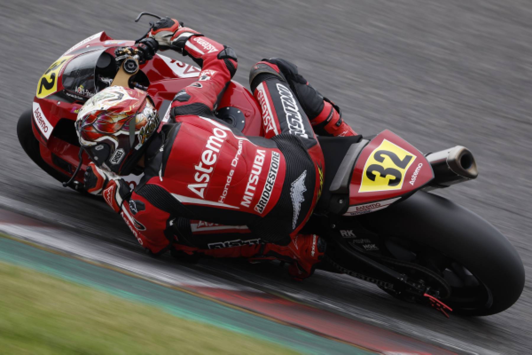 野左根が決勝レース1を4位で終える