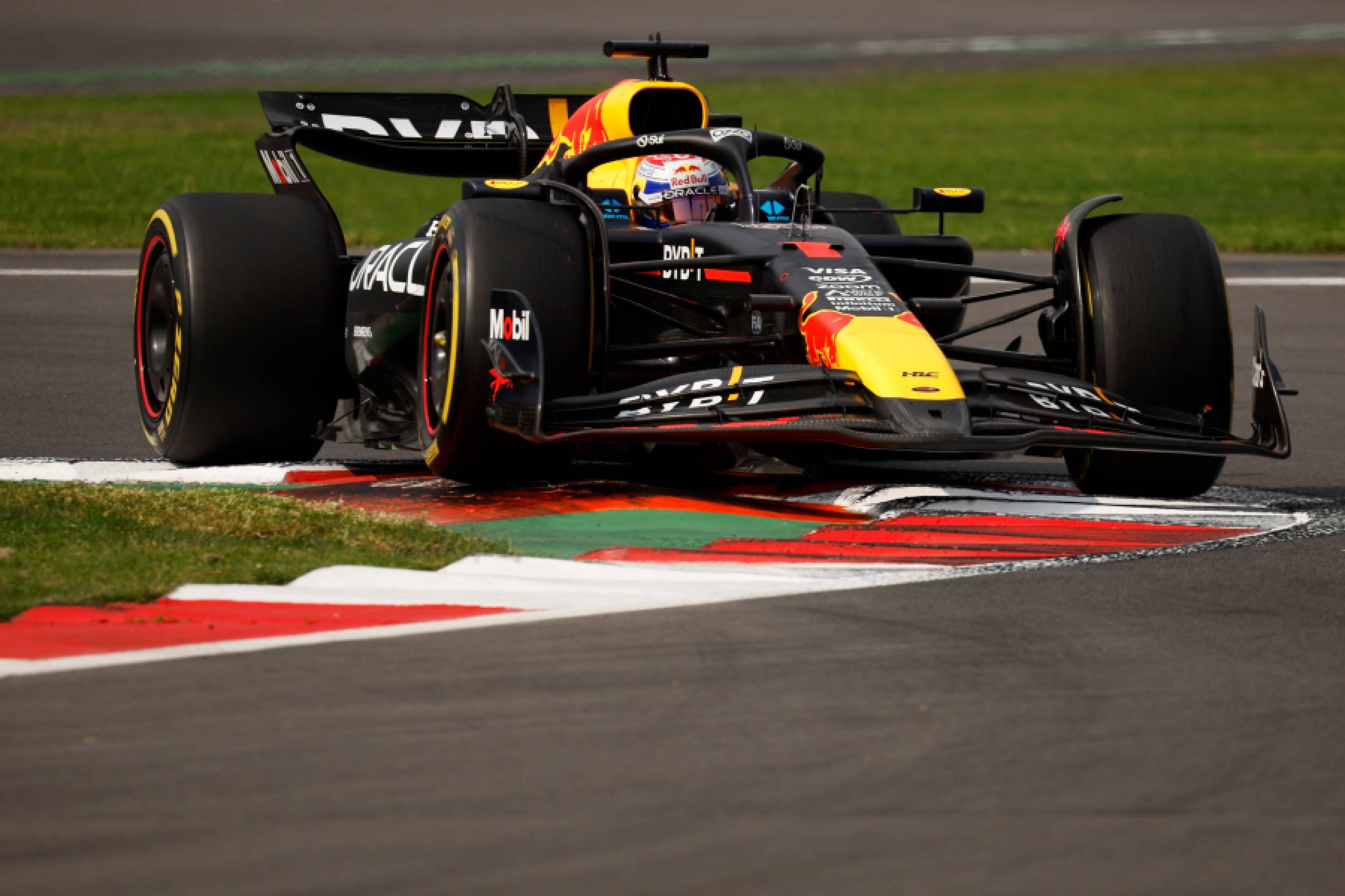 Verstappen finishes P6 in Mexico City GP