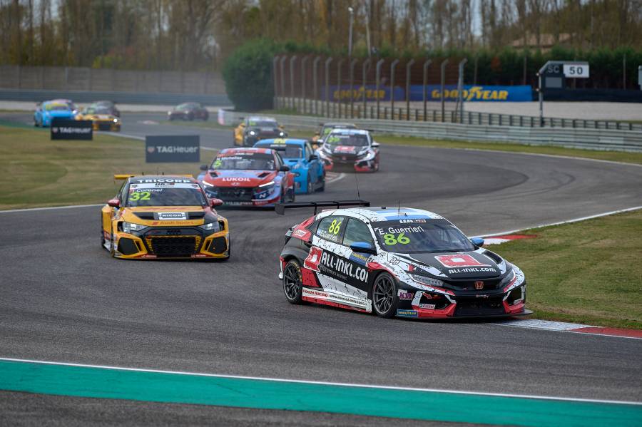 第7戦アドリアでグエリエリが表彰台を獲得、最終戦にタイトル争いの可能性を残す