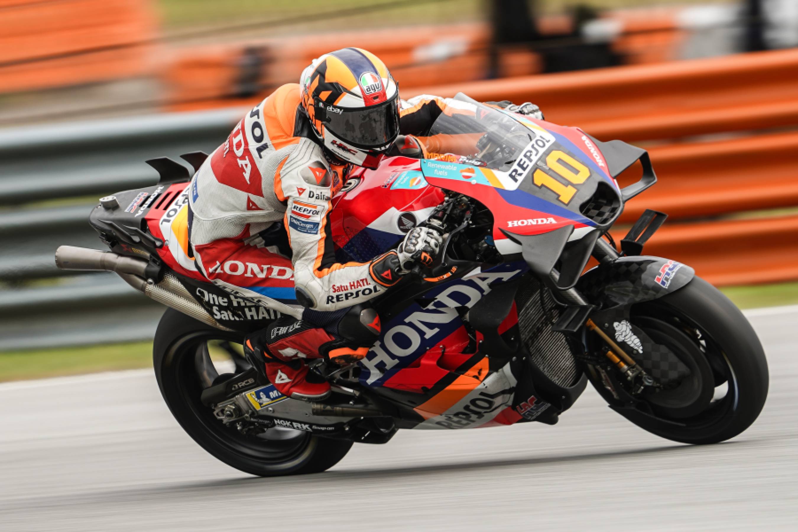 Steps forward for Repsol Honda Team in Malaysian Sprint