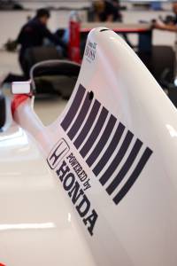 MP4/5B Phone Wallpaper