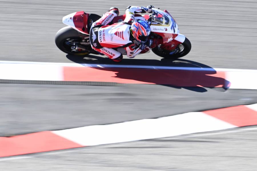 Ogura Out As Moto2 Title Fights Goes To The Wire