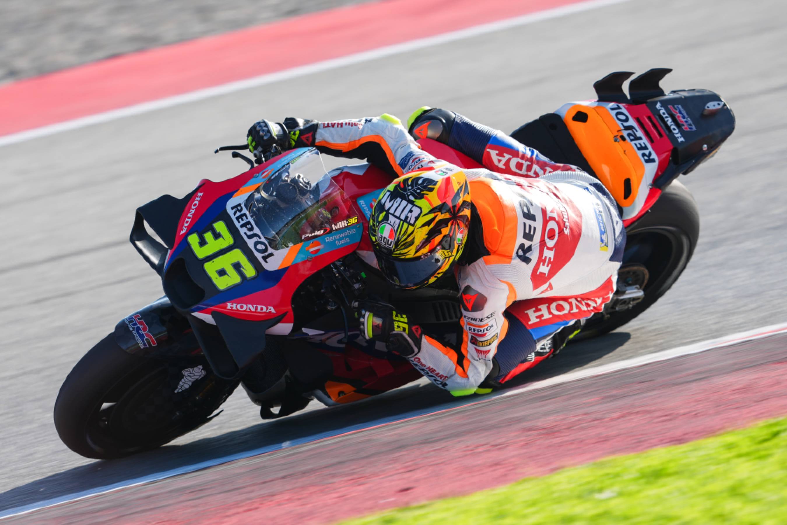 Mir battles on for top Honda honours in Barcelona Sprint