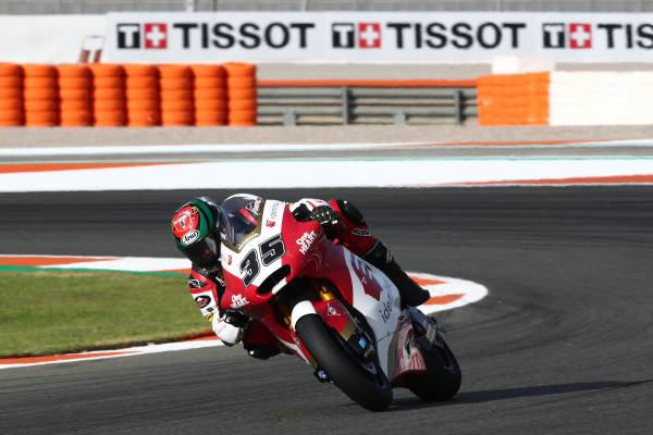 ソムキアット・チャントラが19番手で初日を終える