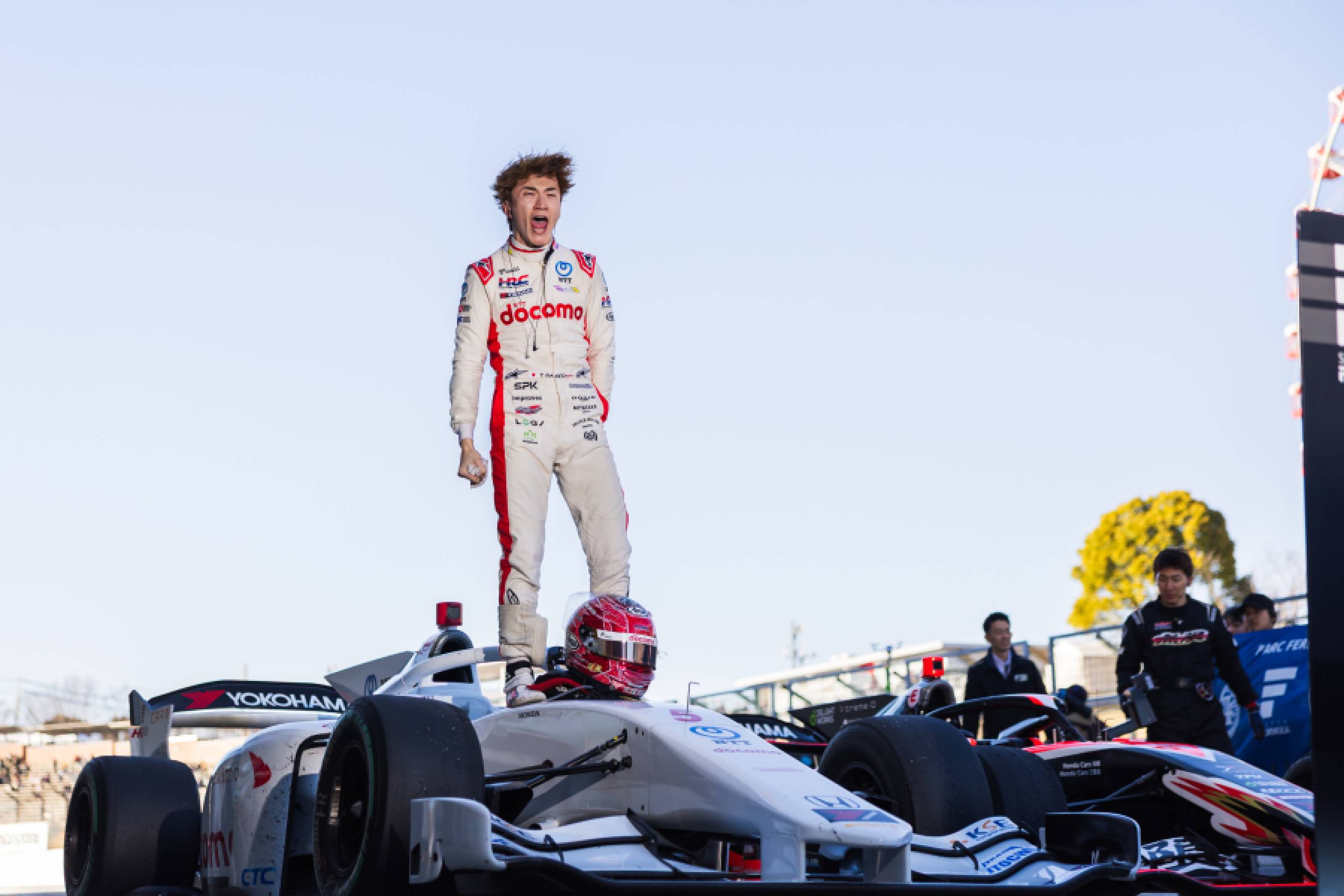 Makino wins, DOCOMO TEAM DANDELION RACING secures consecutive victory