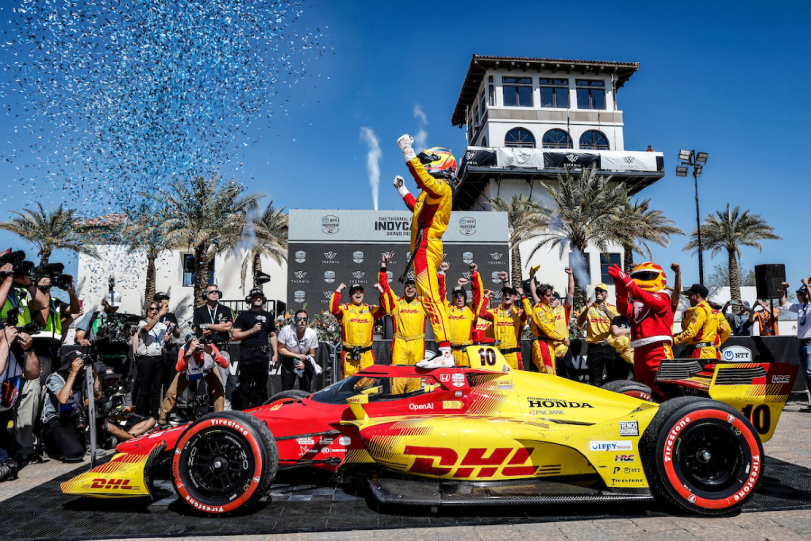 Palou scores back-to-back wins for Honda to open 2025 IndyCar season