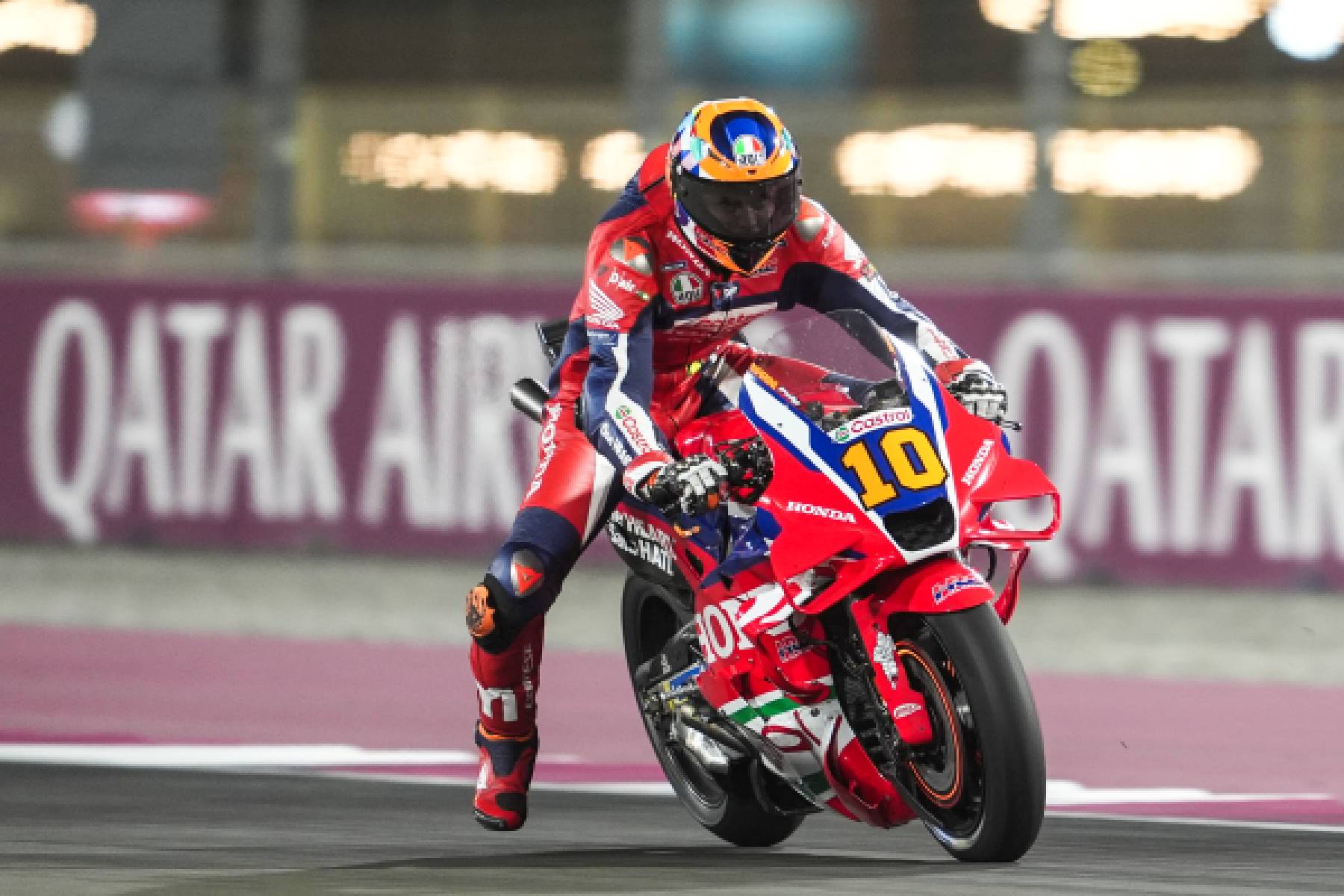 More points for determined Marini in fierce Qatar GP