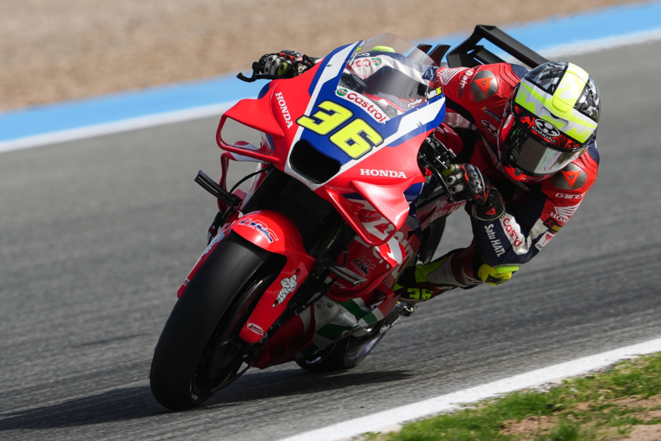 ミル、スペインGP初日のプラクティスでトップ10に返り咲き