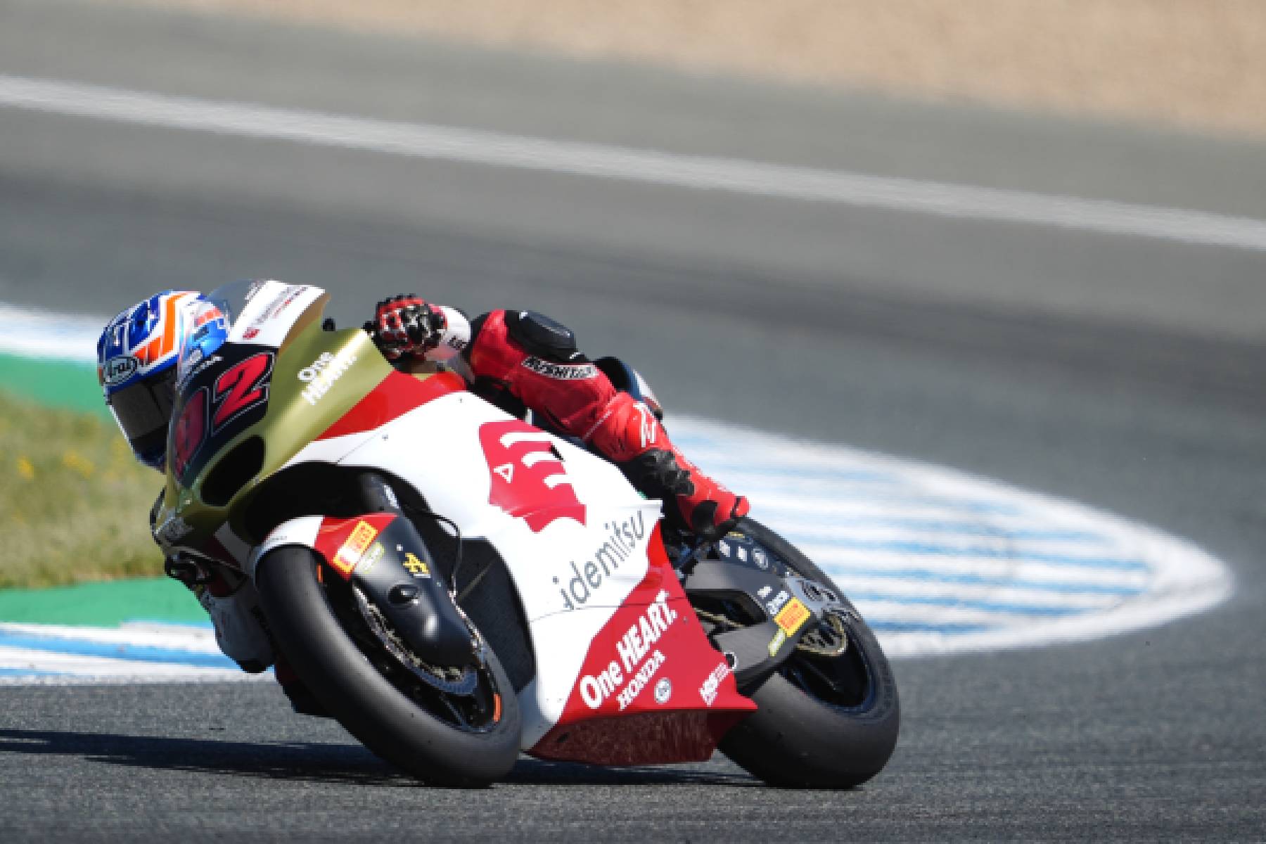 Kunii Finishes One Step Away from First Point While Aji Sidelined by Injury