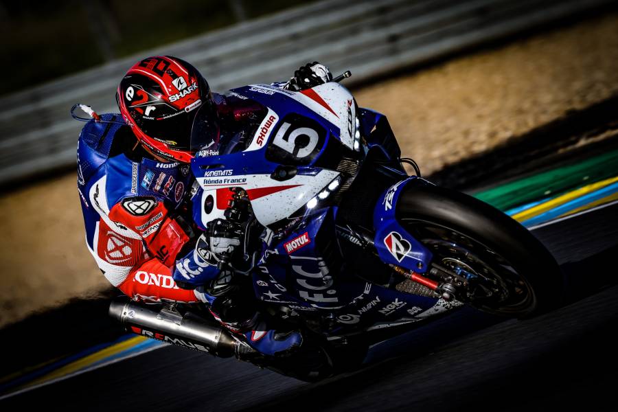 明け方まで表彰台圏内の走りを見せるもル・マン24時間レースで9位