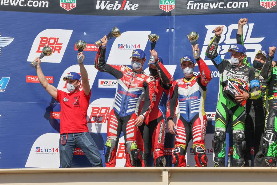 RAC41-CHROMEBURNERがスーパーストッククラスで2位表彰台